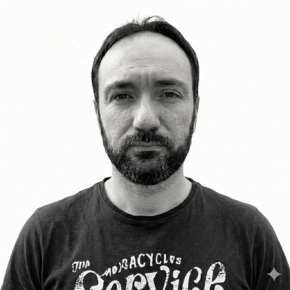 マルコ・シニア・デベロッパー・キューボリオ